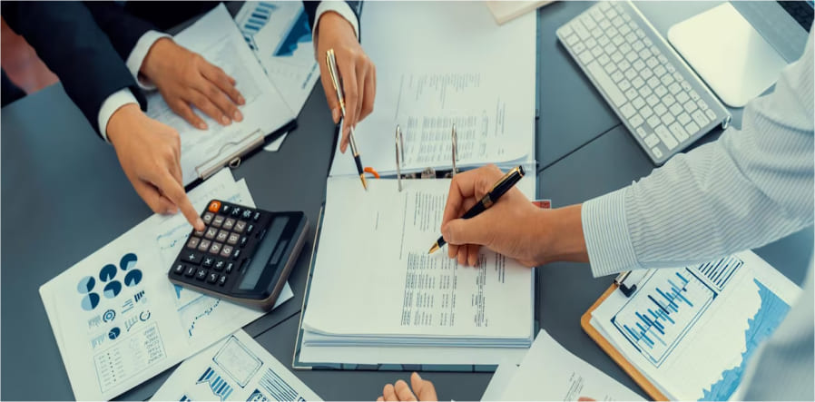 Illustration of ITIN application form assistance